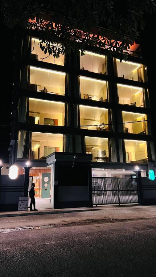 The Convoy Hotel Dibrugarh Exteriör bild