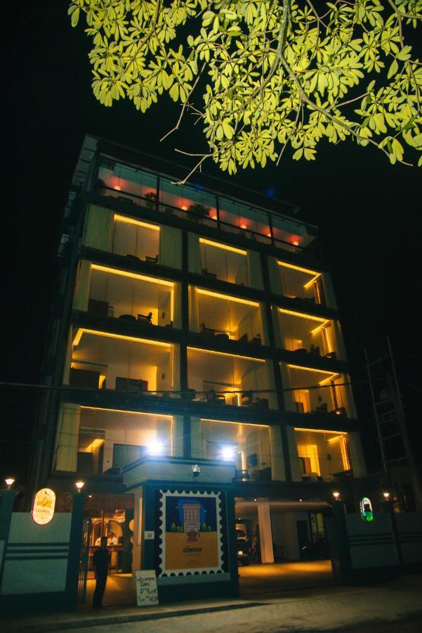The Convoy Hotel Dibrugarh Exteriör bild